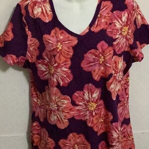 Croft & Barrow  Size XL Purple and Pink  Floral Short Sleeve Top